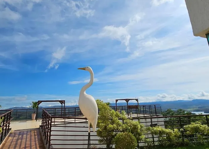 Casa No Mirante De Escarpas