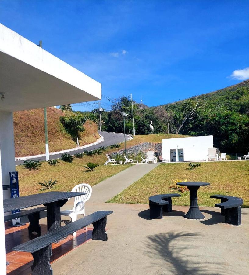 Casa No Mirante De Escarpas *