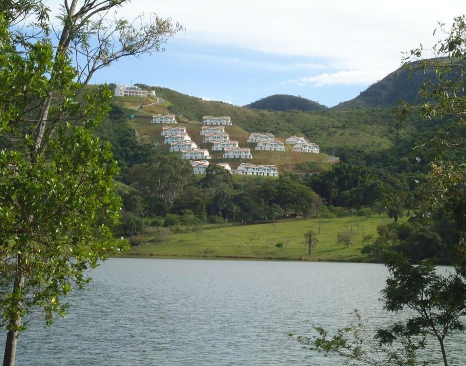 Casa No Mirante De Escarpas